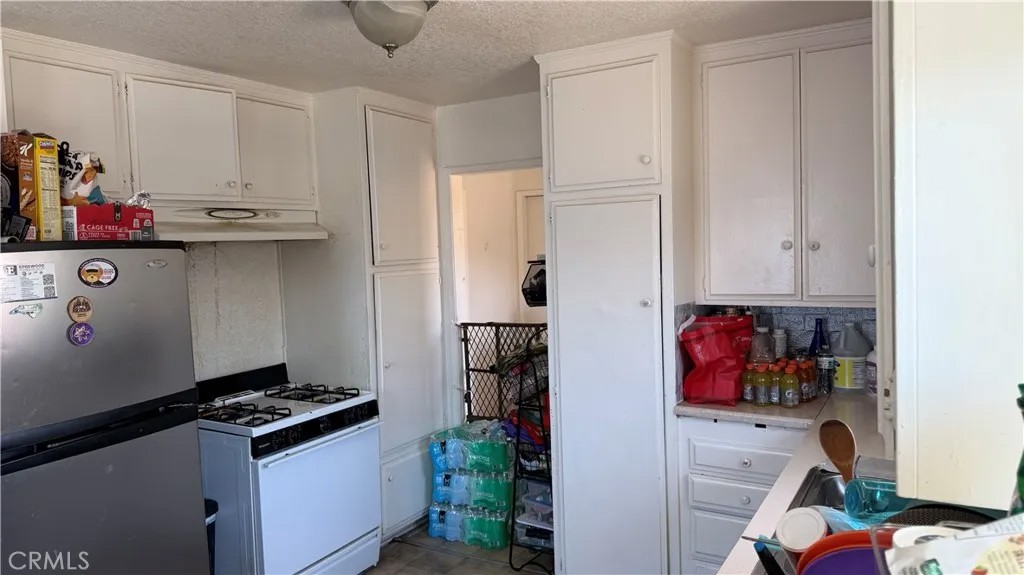 8549 Sierra Madre