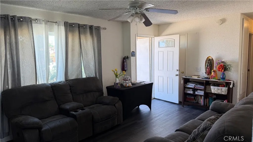 8549 Sierra Madre