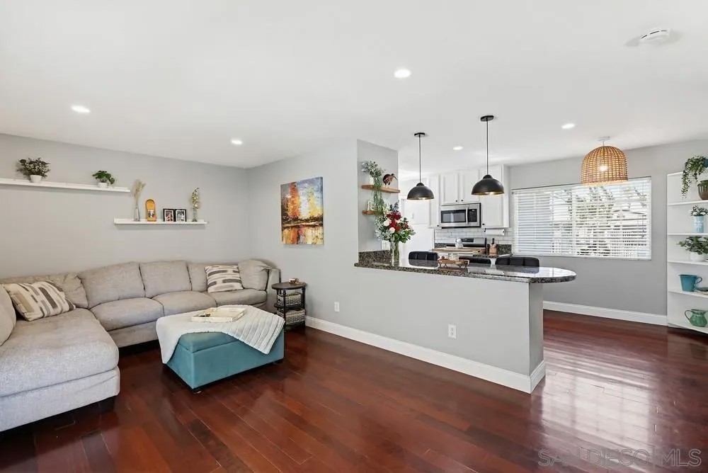 9510 Tuthill