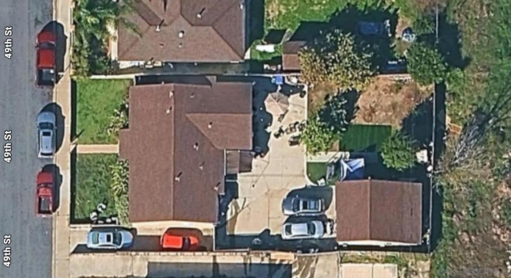 851-53 N 49th St