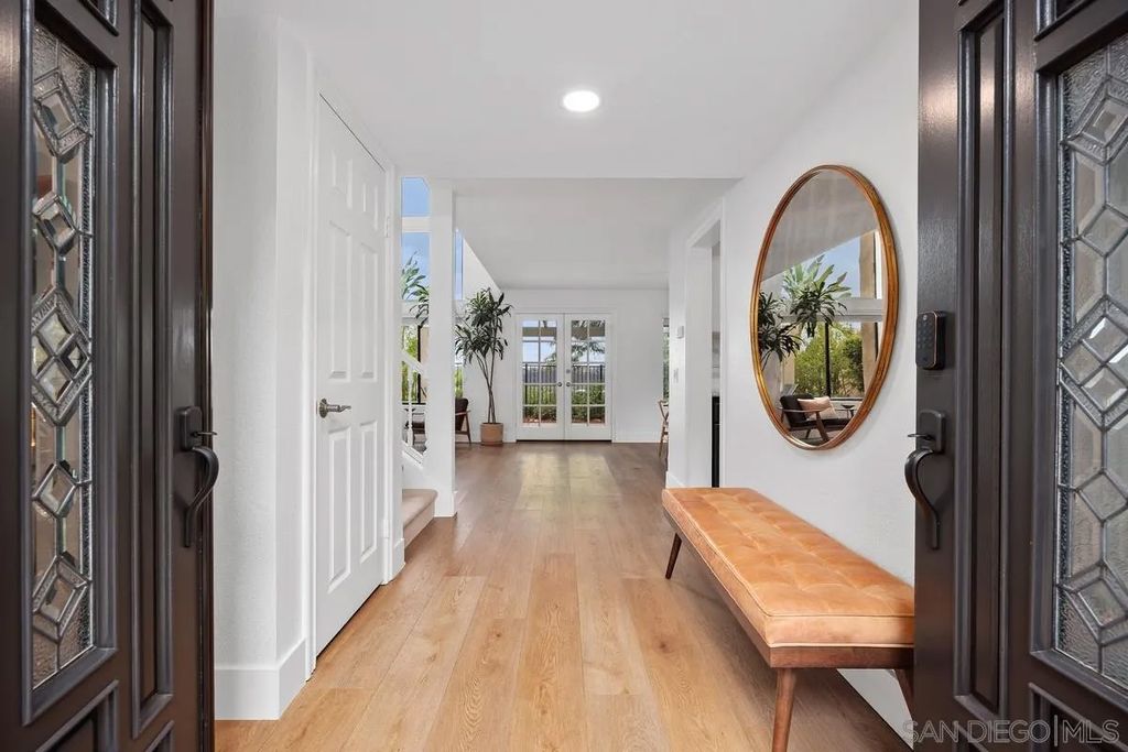Photo of 701 Concerto Gln, Escondido, CA 92025 (MLS # 250041715)