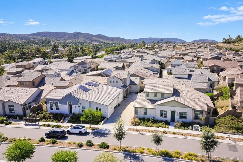 15159 Leia Way