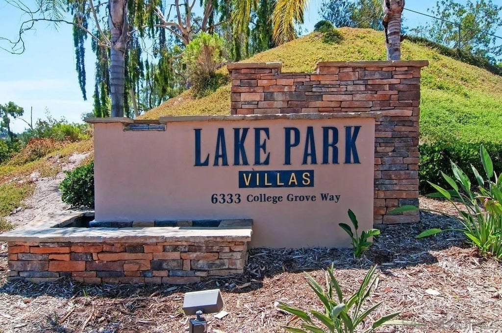 Photo of 6333 College Grove Way #10103, San Diego, CA 92115 (MLS # 260013789)