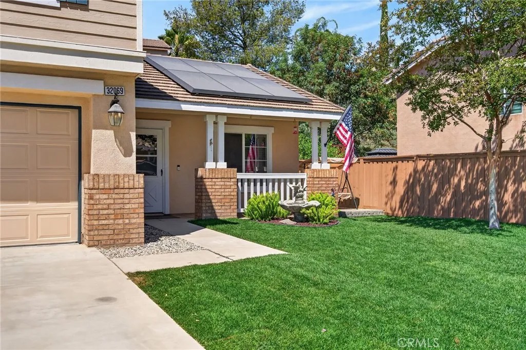 32069 Meadow Wood
