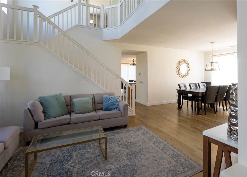 27604 Redwood Way