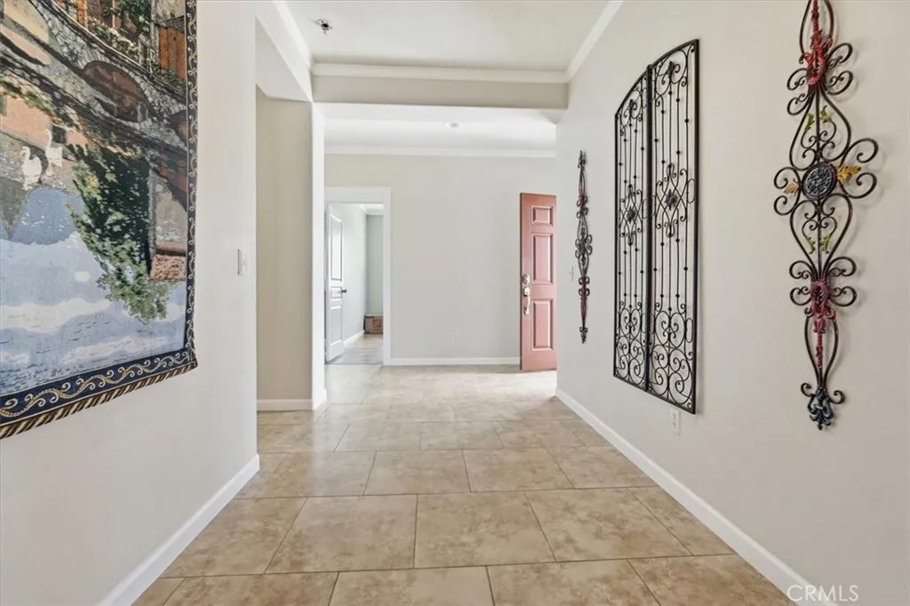 1160 Madrona