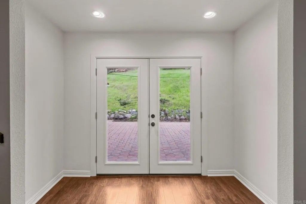 Photo of 2278 Bautista Avenue, Vista, CA 92084 (MLS # NDP2601803)