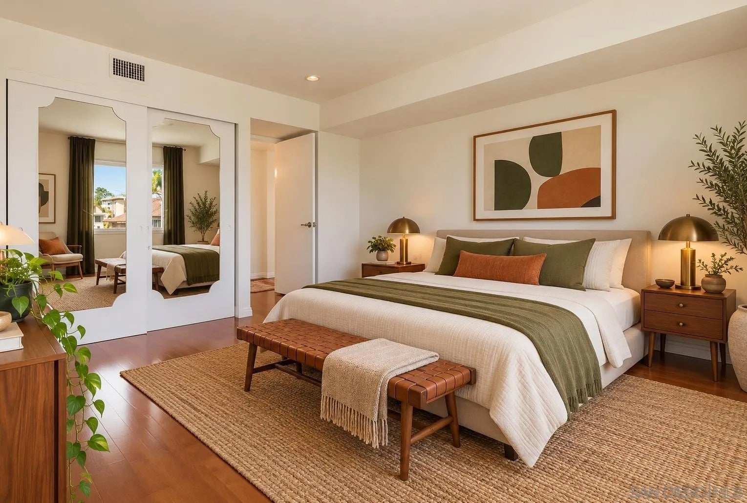2244 2nd Ave 33