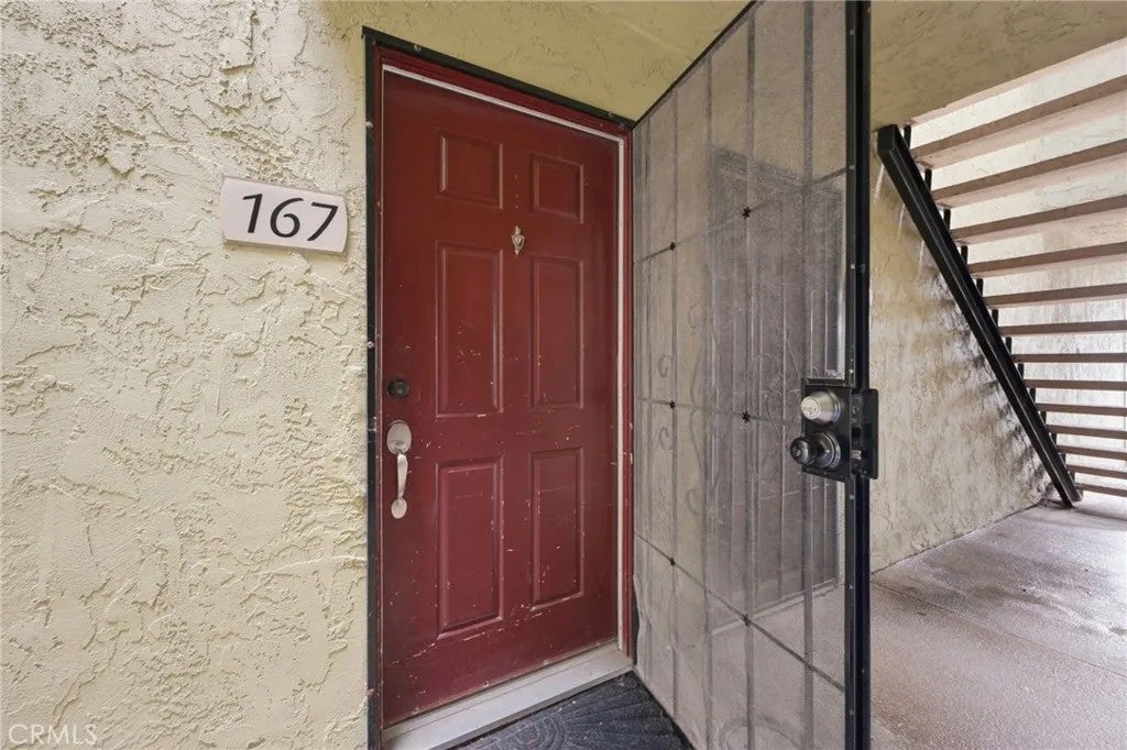 615 Fredricks 167