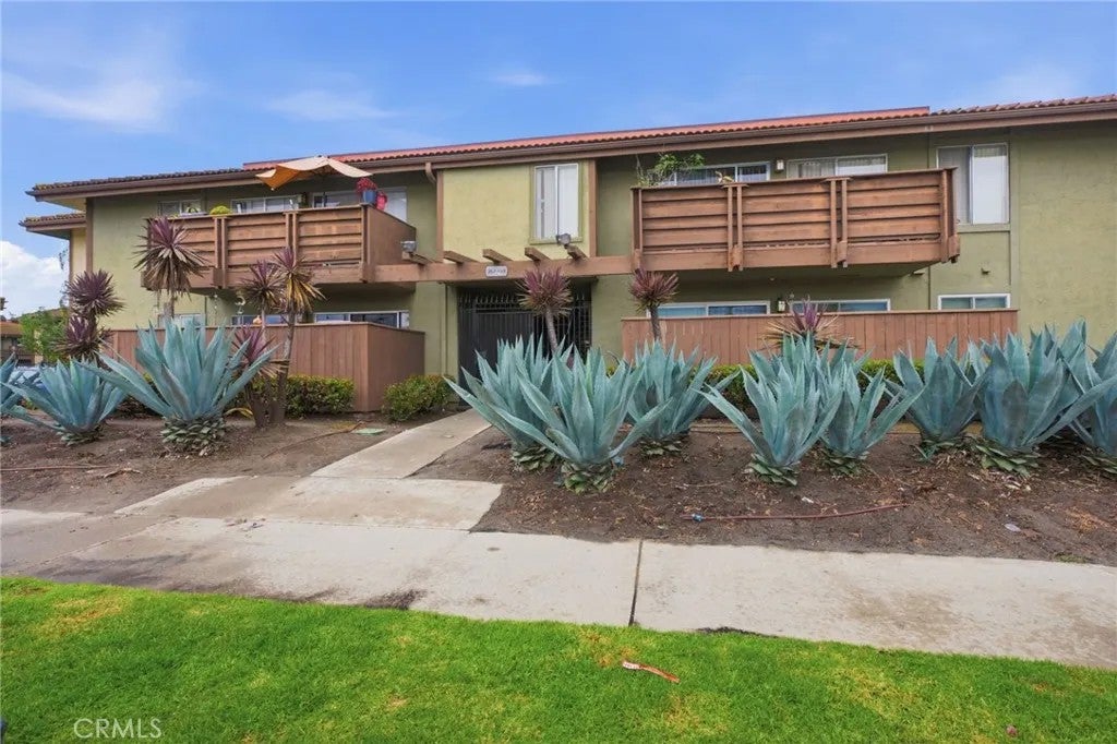 615 Fredricks 167