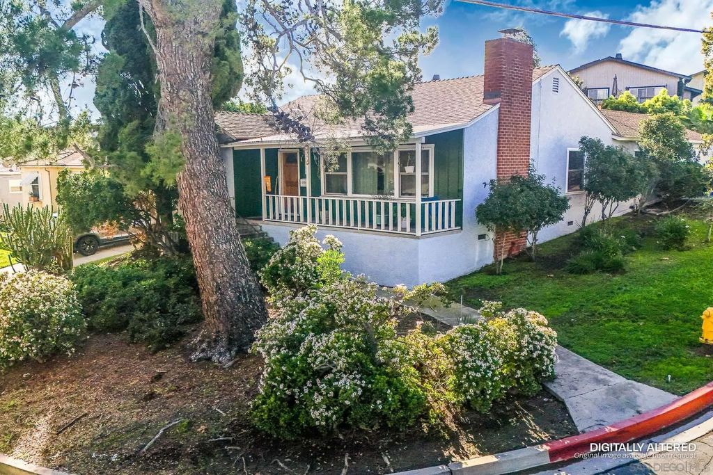 Photo of 4594 Normandie Pl, La Mesa, CA 91942 (MLS # 2600830)