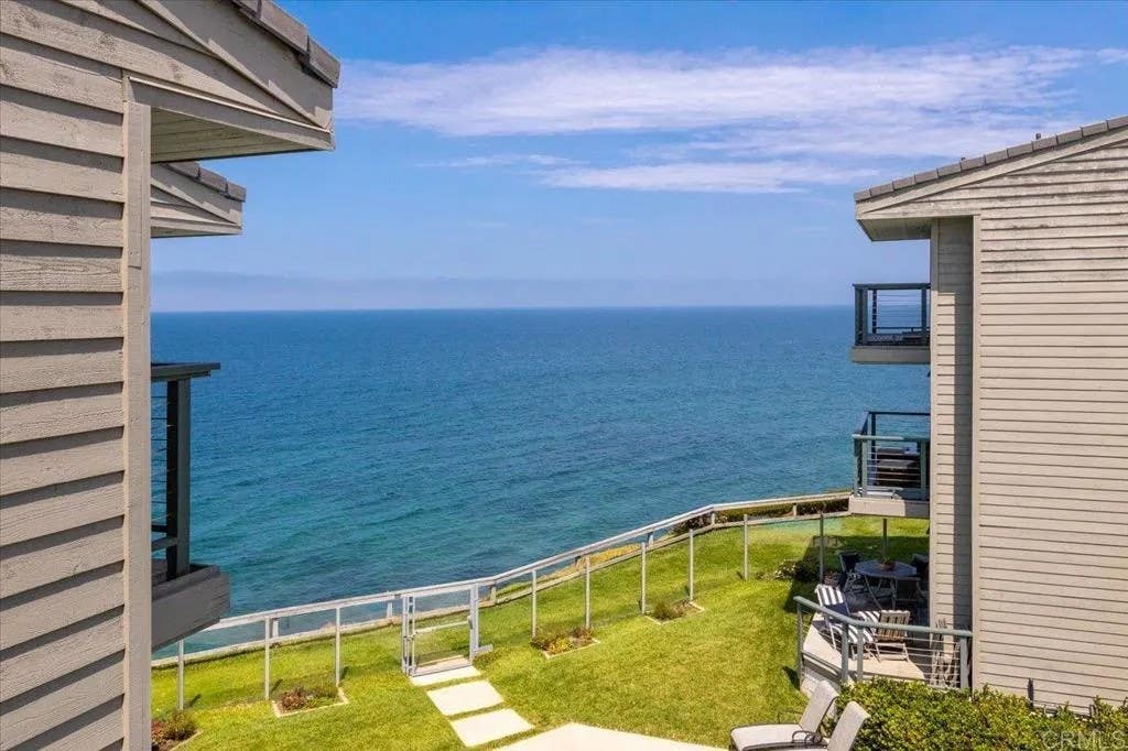 Photo of 940 Sealane Drive #9, Encinitas, CA 92024 (MLS # NDP2606848)