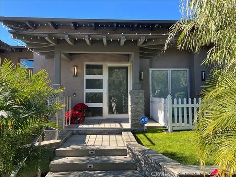 7734 Esterel Drive La Jolla CA 92037