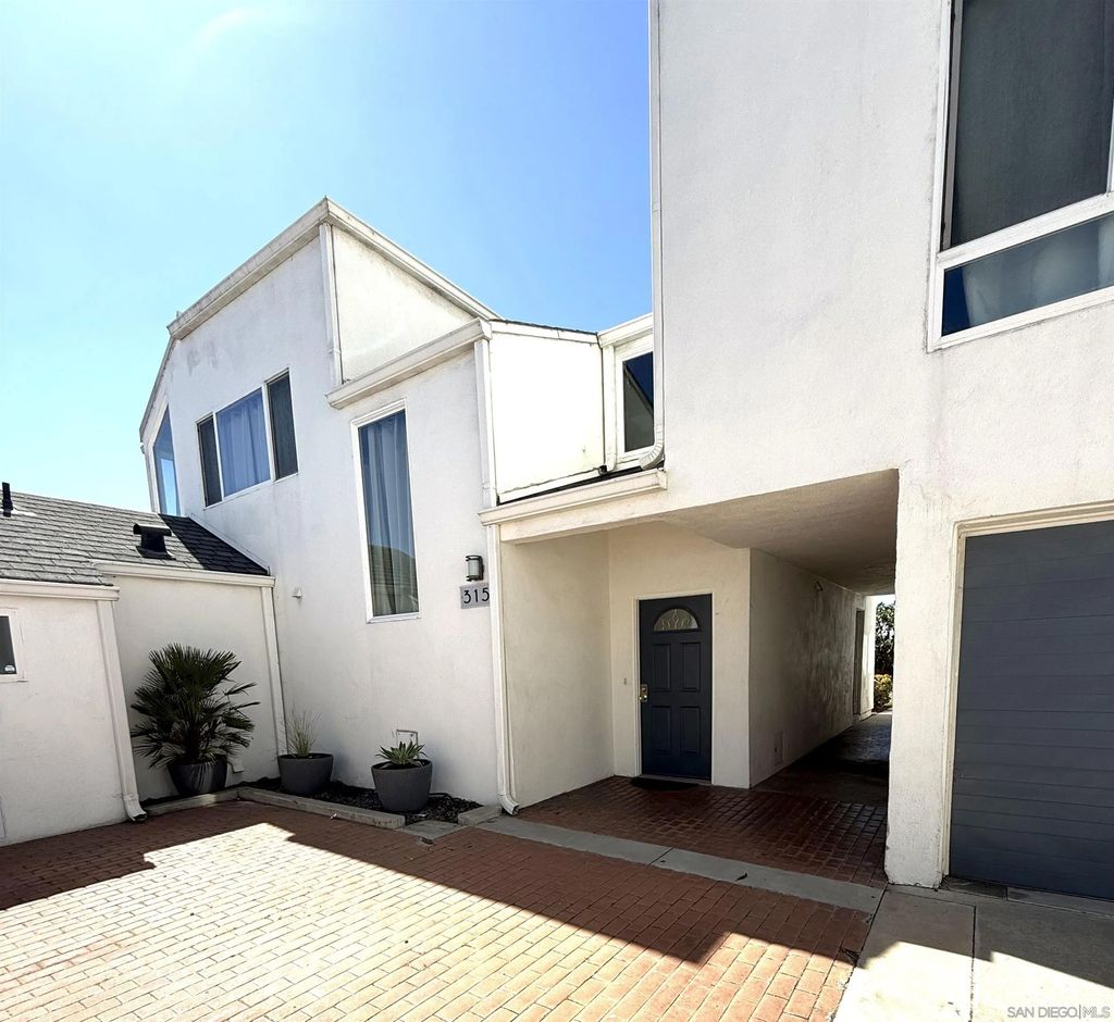 Photo of 315 Arcaro Lane, Solana Beach, CA 92075 (MLS # 250040663)