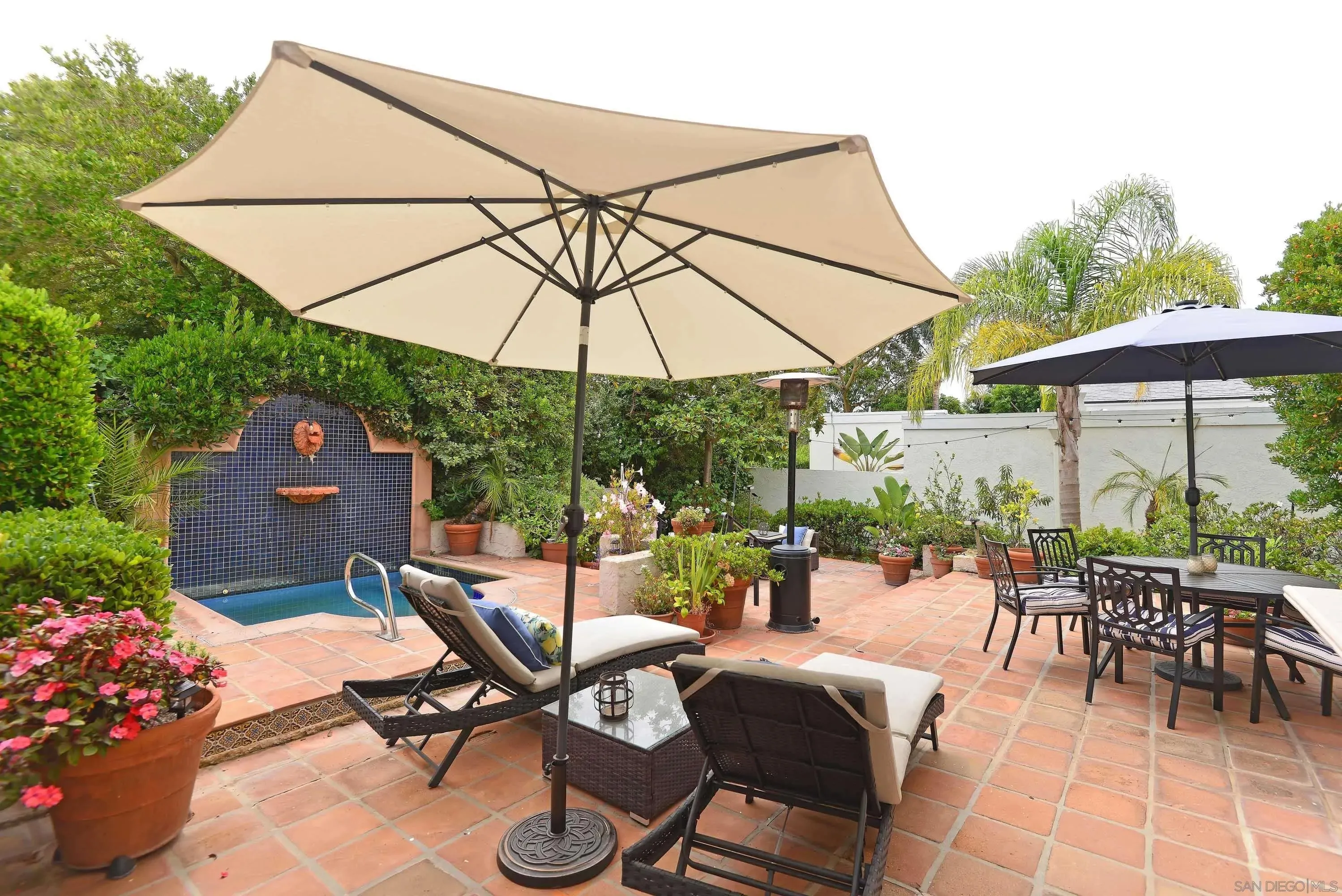 La Jolla, California 92037, United States, 5 Bedrooms Bedrooms, ,4 BathroomsBathrooms,Residential,Active,236167