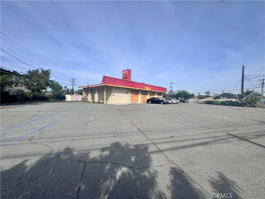 10471 Magnolia