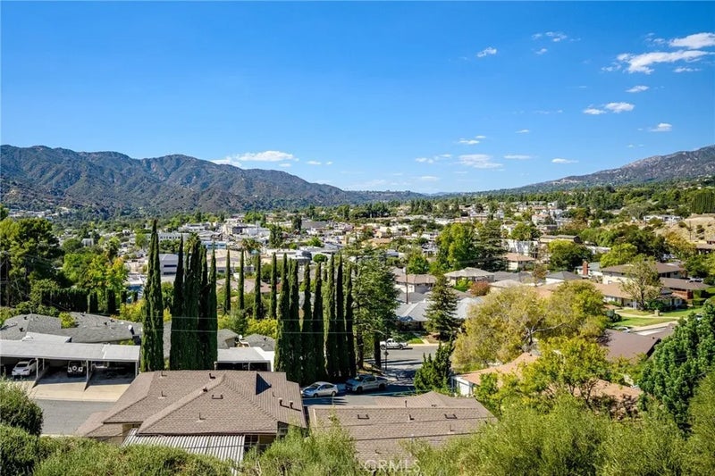 2313 Rosecrest Drive 9
