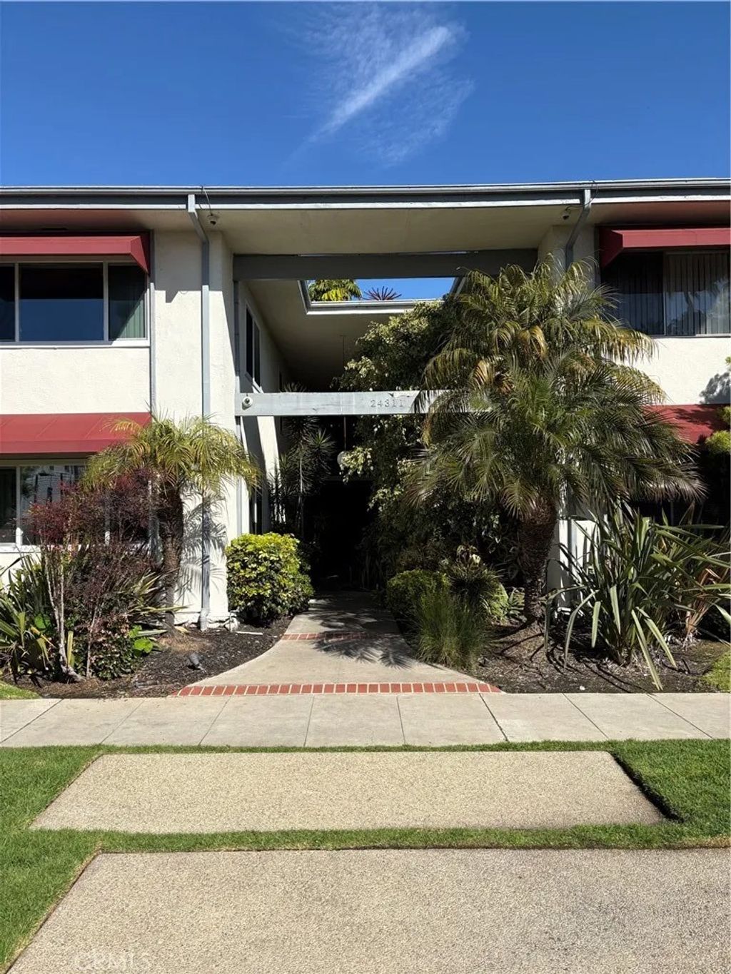 Photo of 24311 Santa Clara Ave #1, Dana Point, CA 92629 (MLS # OC26022972)