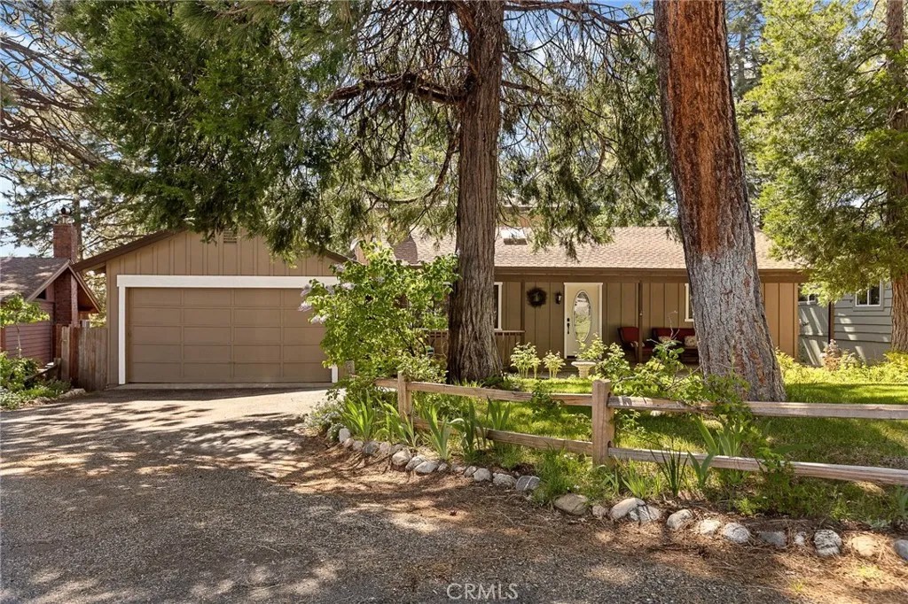 31071 Mountain Oak