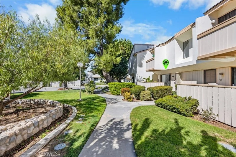 306 Calico Court