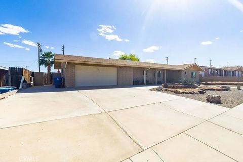 Tiny photo for 2113 Lillyhill Dr, Needles, CA 92363 (MLS # JT26072436)