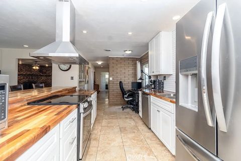 Tiny photo for 2113 Lillyhill Dr, Needles, CA 92363 (MLS # JT26072436)