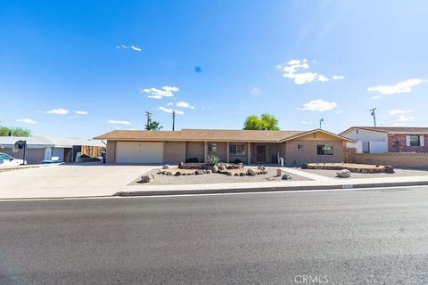 Tiny photo for 2113 Lillyhill Dr, Needles, CA 92363 (MLS # JT26072436)