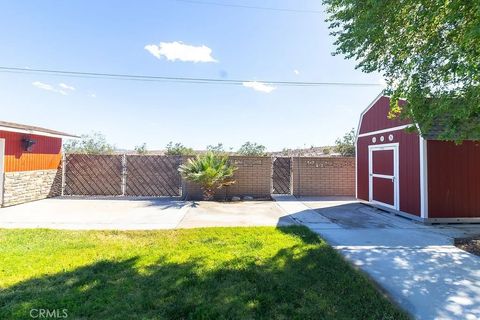 Tiny photo for 2113 Lillyhill Dr, Needles, CA 92363 (MLS # JT26072436)