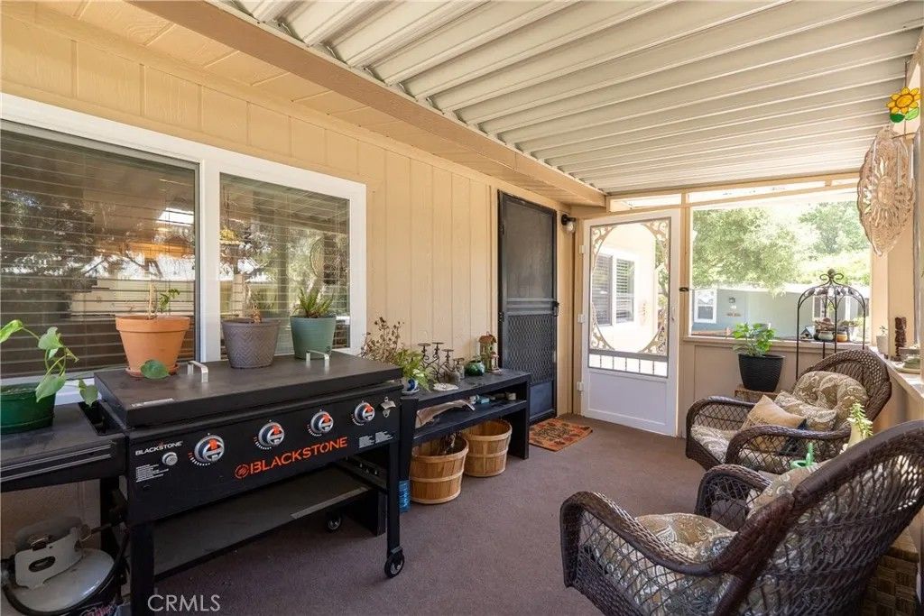 Photo of 35 Via Santa Barbara, Paso Robles, CA 93446 (MLS # NS26091107)