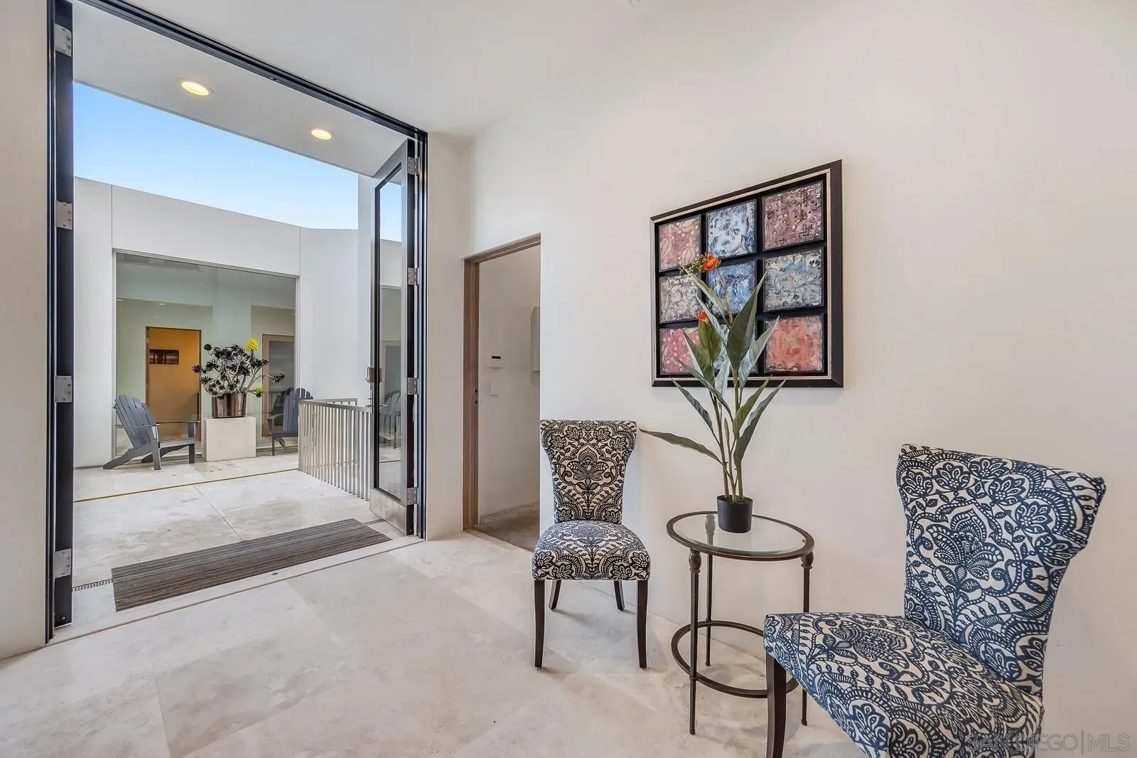 La Jolla, California 92037, United States, 5 Bedrooms Bedrooms, ,6 BathroomsBathrooms,Residential,Active,90771