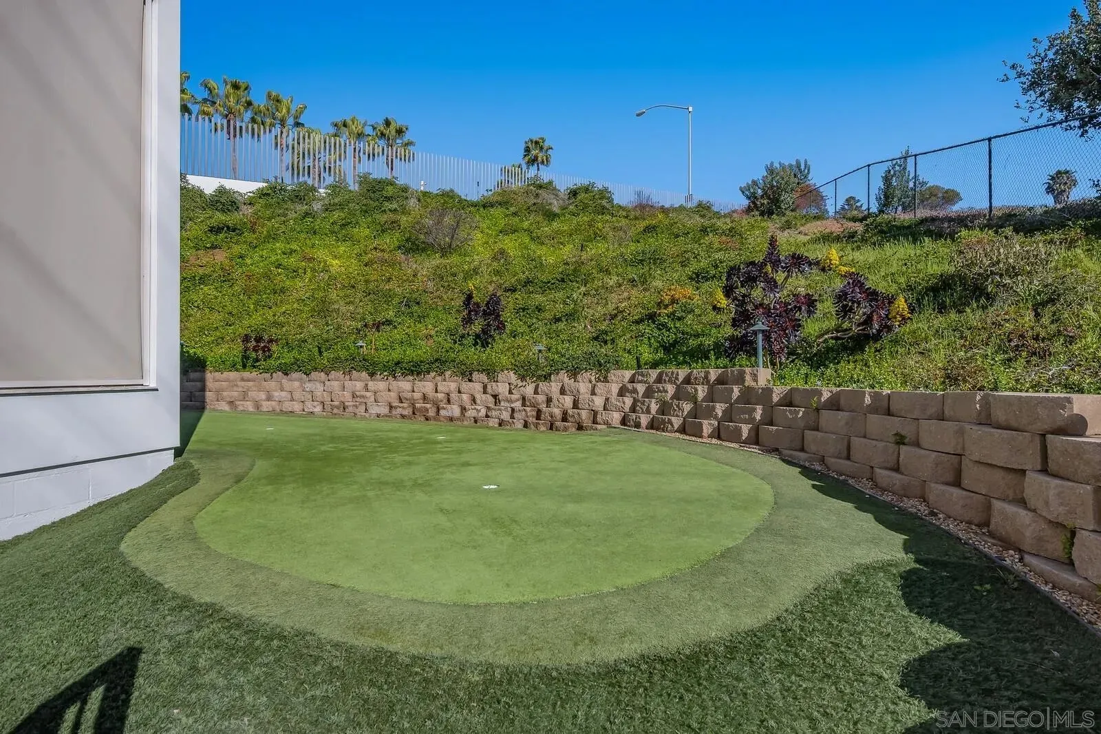 La Jolla, California 92037, United States, 5 Bedrooms Bedrooms, ,6 BathroomsBathrooms,Residential,Active,90771