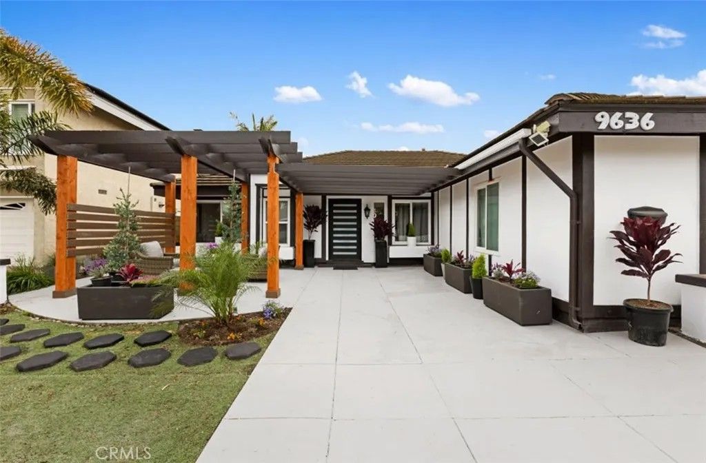 Photo of 9636 Rindge Circle, Fountain Valley, CA 92708 (MLS # PW25269689)