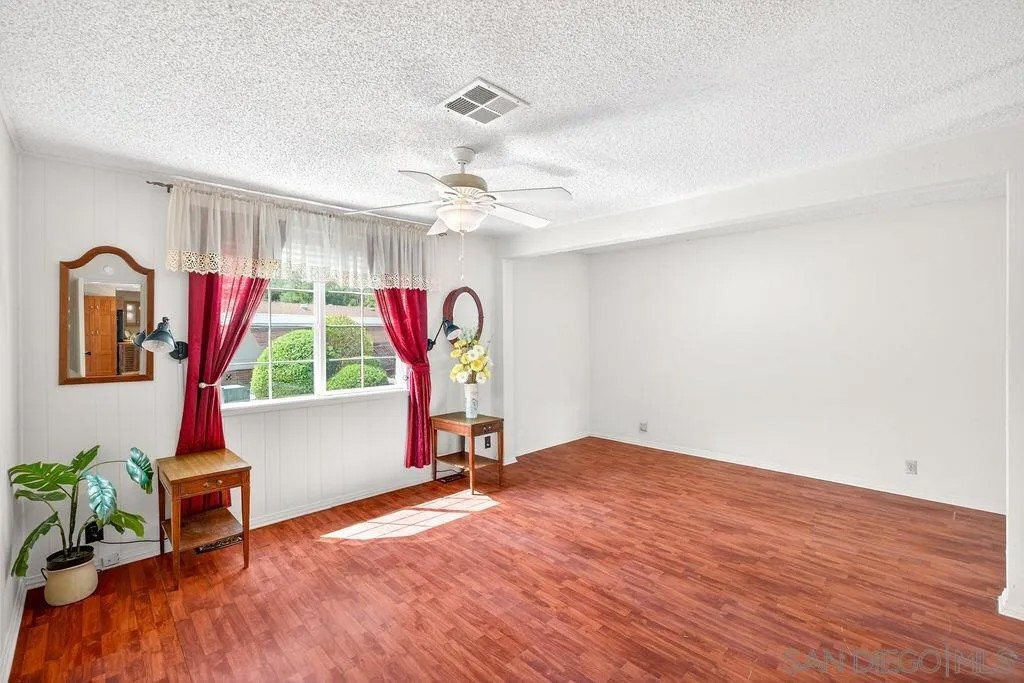 8975 Lawrence Welk Dr SPC 451 451