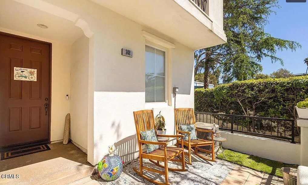 148 Beach Side Court 148