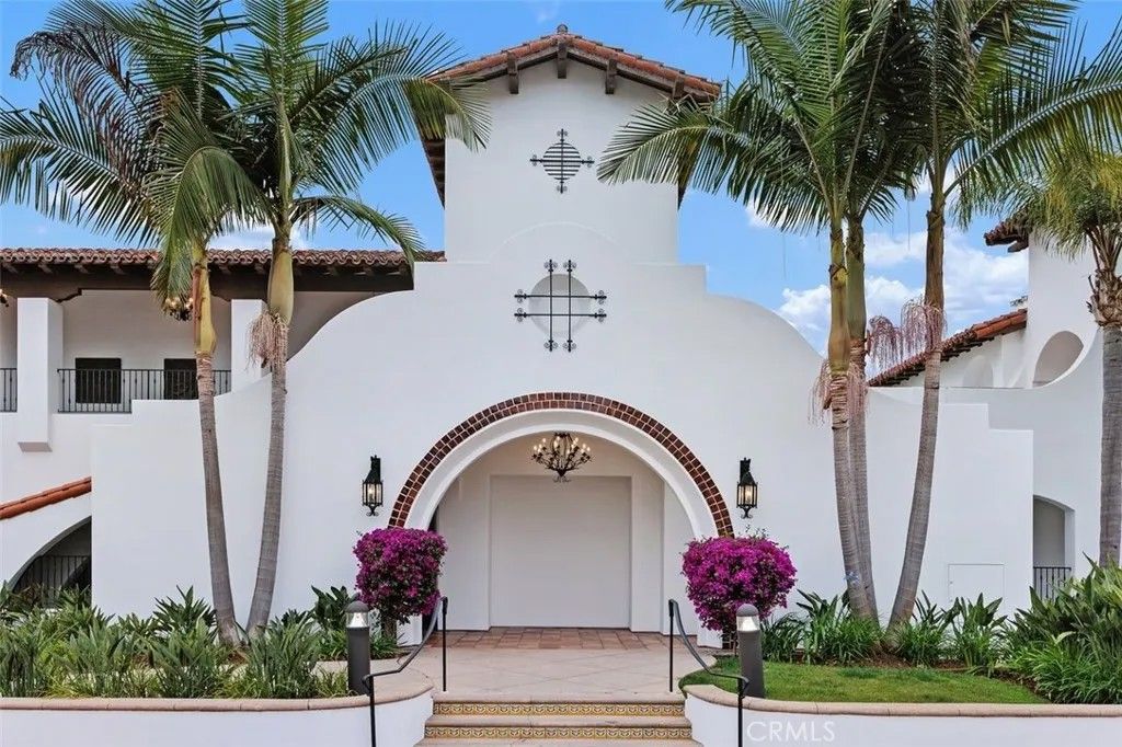 Photo of 7323 Estrella De Mar Road #41, Carlsbad, CA 92009 (MLS # OC26008535)