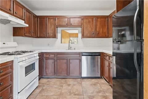 Tiny photo for 27657 Peninsula #110 Drive, Lake Arrowhead, CA 92352 (MLS # IG25273103)