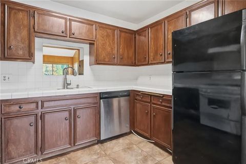 Tiny photo for 27657 Peninsula #110 Drive, Lake Arrowhead, CA 92352 (MLS # IG25273103)