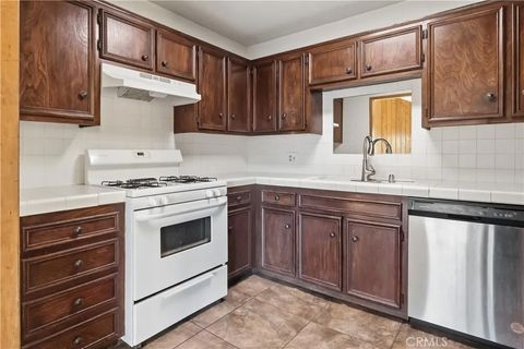 Tiny photo for 27657 Peninsula #110 Drive, Lake Arrowhead, CA 92352 (MLS # IG25273103)