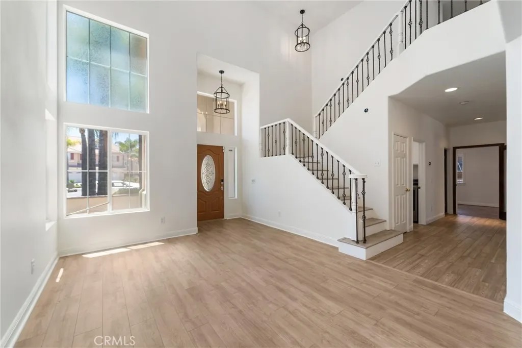 26512 Winterset Court