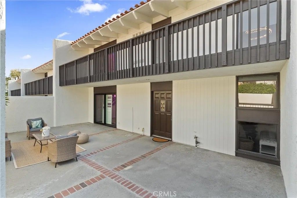 Photo of 32541 Coastsite Drive, Rancho Palos Verdes, CA 90275 (MLS # PV25234988)