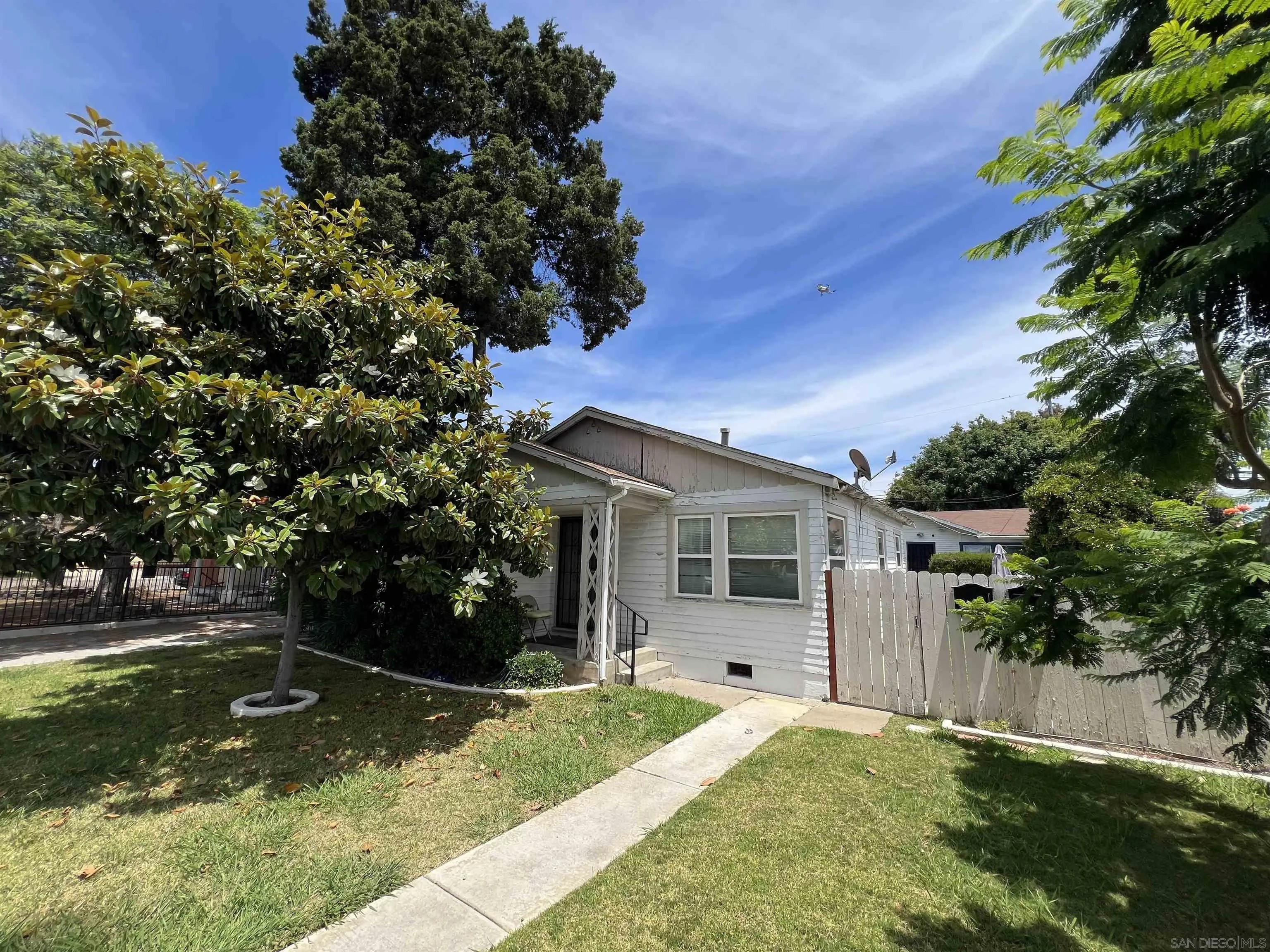 4181- 4183 N 45th Street
