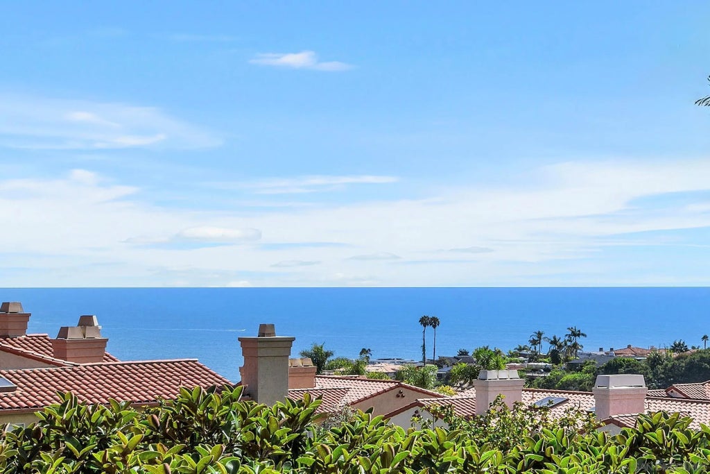 Photo of 5735 Caminito Empresa, La Jolla, CA 92037 (MLS # 260017467)