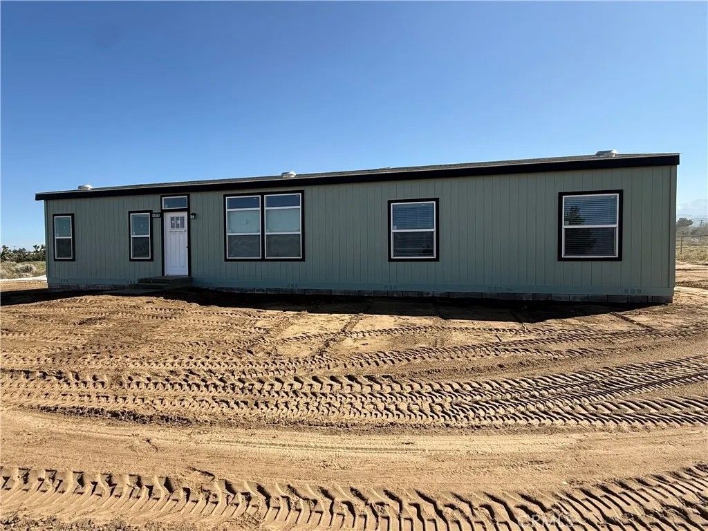 Photo of 4975 Cambria Road, Phelan, CA 92371 (MLS # HD26065004)