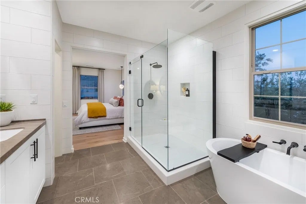 221 Canterbury