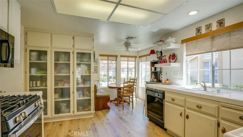 5616 Trevino