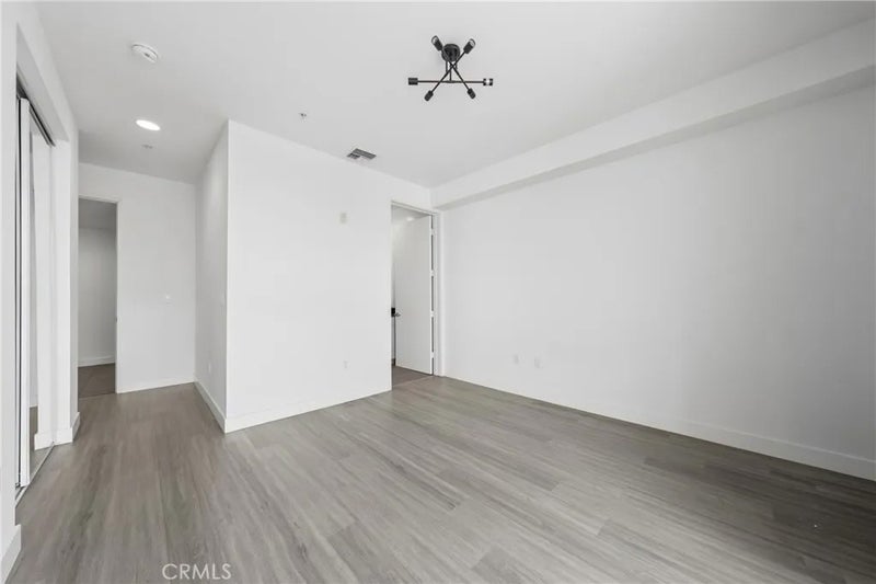 10911 Wellworth 1A