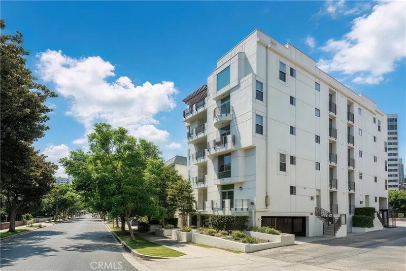10911 Wellworth 1A