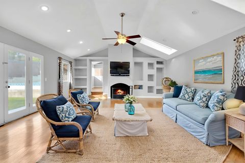 Photo of 5170 Randlett Dr, La Mesa, CA 91942 (MLS # 250044296)