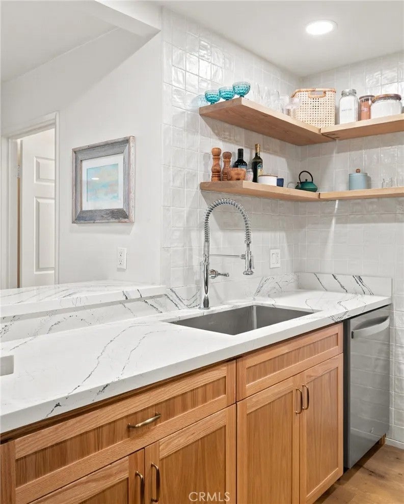 7765 W 91st Street F2101