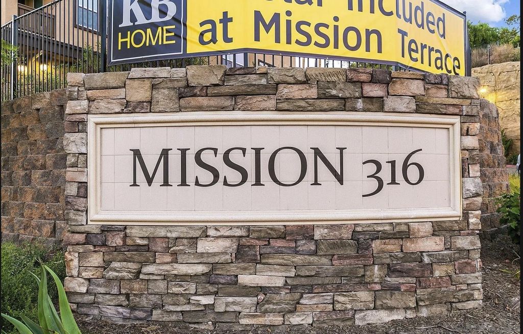 Photo of 311 Mission Terrace Ave, San Marcos, CA 92069 (MLS # 260001853)